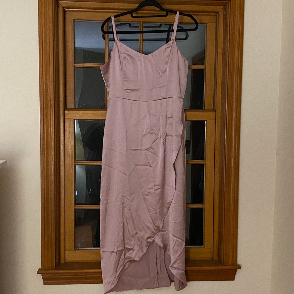 Lulu’s Mauve Spaghetti Strap Dress